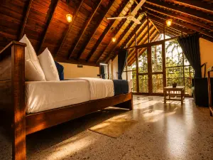 Nine Arch Jungle Inn