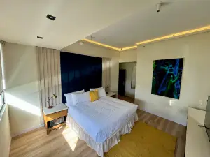 MetroArt Hotel