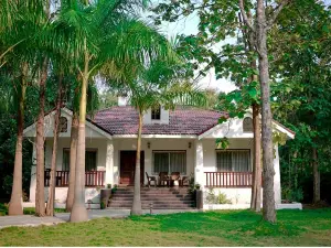 Rosewood Villas Pench MP