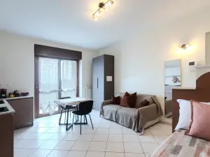 Turin Airport apt B