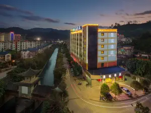 墨江曼城酒店