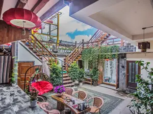 Lijiang Hanxiangju Inn