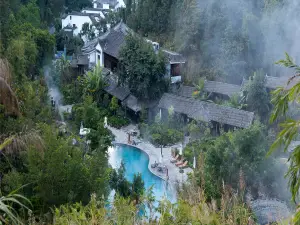 騰沖熱海溫泉度假飯店·美女池