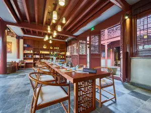 Yebo Qinhuai SSAW Hotel (Qifeng Shiguan)