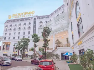 杜克胡伊大 SPA 酒店