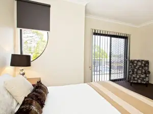 Astina Serviced Apartments - Central