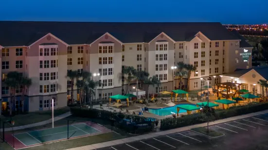 Homewood Suites by Hilton Orlando - Nearest to Universal Studios