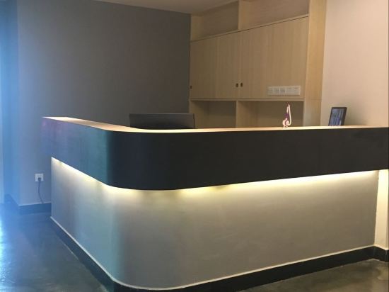 东莞台北青年公寓大堂吧