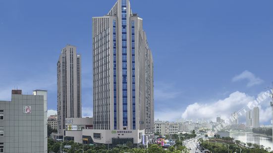 Grace Select Hotel (Xiamen Maluanwan)