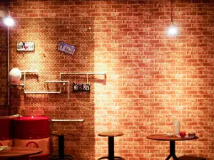 Jinjin Music Inn