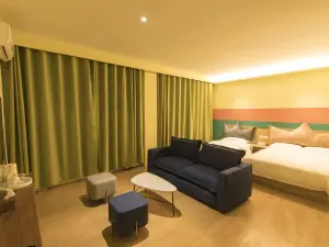 Qingmuchuan Yunshan Huzhu Hotel