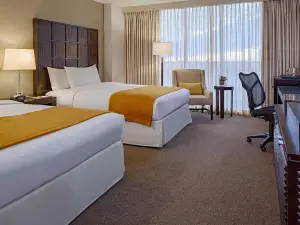 DoubleTree by Hilton Hotel Houston - Greenway Plaza