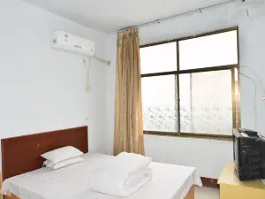 Yanling wenfeng hotel