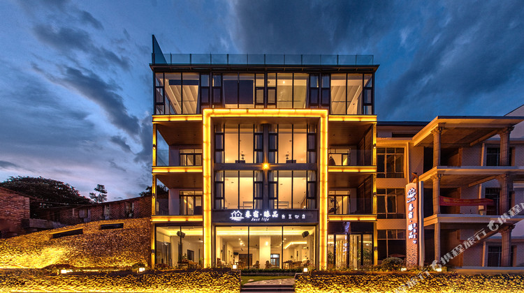 资兴白廊眷宿·客栈1晚 可选东江湖风景区