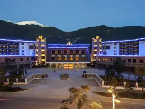Snow Sands Grand Hotel