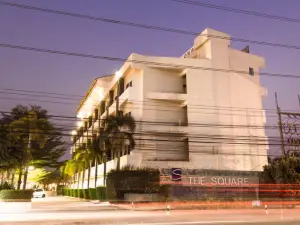 The Square Hotel