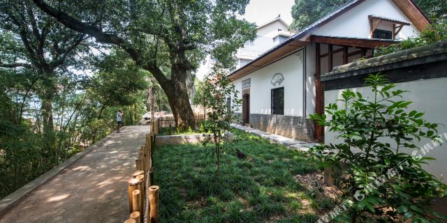 常山彤弓山居精品民宿1晚 可选常山石博园