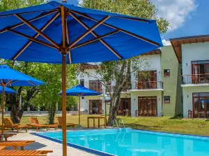 Sigiriya Wewa Addara Hotel - Hotel by the Lake