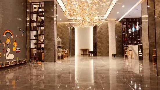 Zhuzhou Light Luxury Hotel (Yanjin Passenger Transport Terminal)