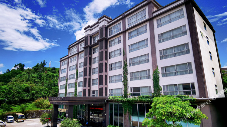 东莞凤凰山酒店1晚 可选龙凤山庄影视度假村