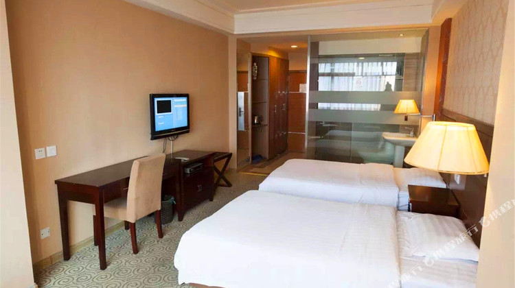 青岛良友大酒店1晚 可选信号山公园