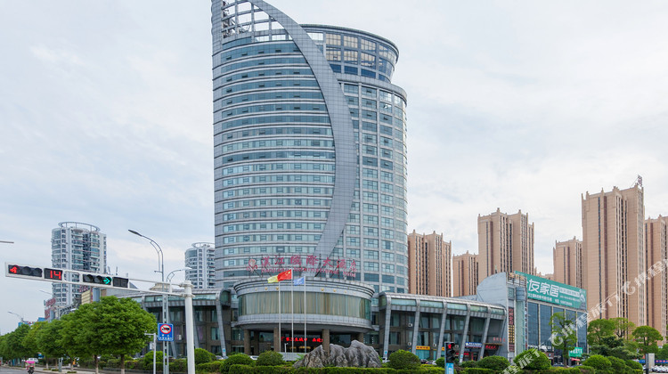 丹江口汉江国际大酒店1晚 可选丹江口大坝景区