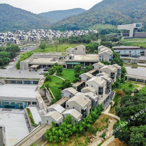 南京四方酒店傲途格精选