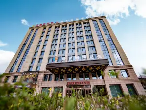 Zhongheyuan Xunhua International Hotel