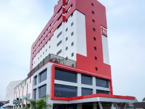 イビス ポンティアナック シティ センター