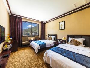 松潘川主寺迎宾楼大酒店