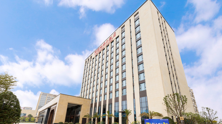 阿弥陀佛大饭店(福州奥体店)1晚 可选闽江夜游