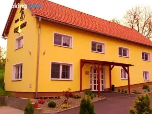 Cerny Kocour Apart Hotel