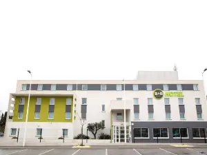 B&B โรงแรม Perpignan Sud Marché International