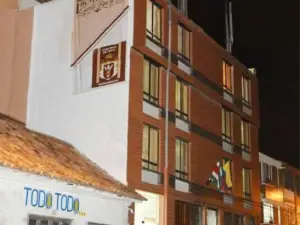 Hotel Castillo Real