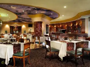 阿雅杜塔賽曼吉套房飯店