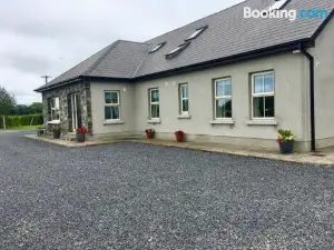 Woodview Lodge