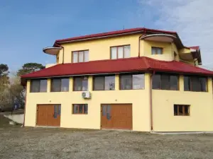 Cabana de la Trei Brazi