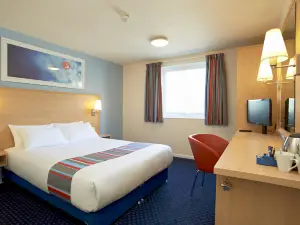 Travelodge Hatfield Central