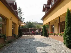 Hotel Clavis