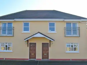 Lios na Mara Lahinch