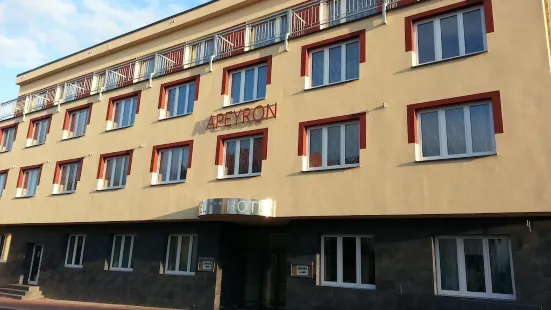 Hotel Apeyron