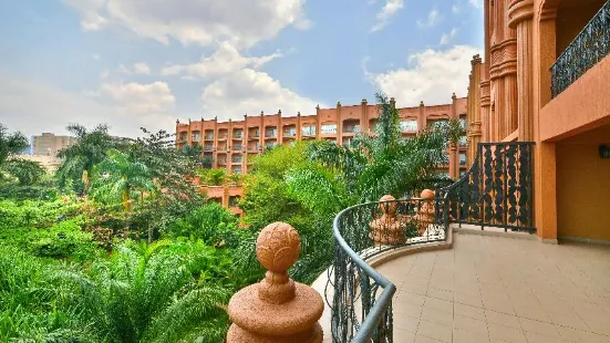 캄팔라 세레나 호텔