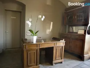 Hostal Barris
