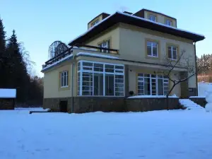 Penzion Tovarnikova Vila