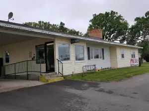 Budget Host Inn