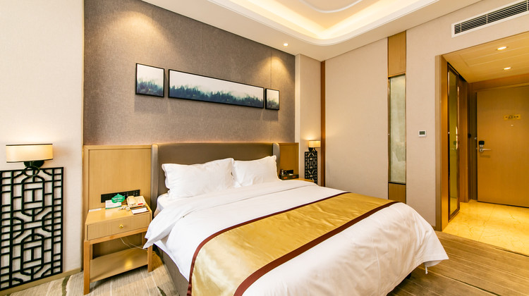 广安云顶酒店1晚 可选神龙山巴人古堡