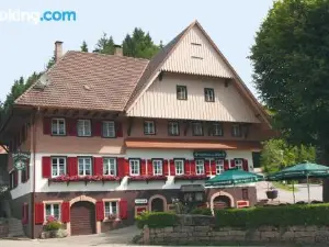Gasthaus Zur Linde Ferienwohnungen