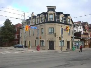 Royal Oak Inn