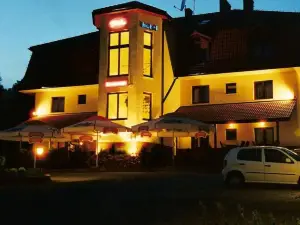特瓦爾多夫斯基飯店