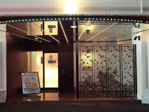 Hotel Sweet Season
